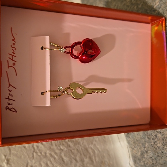 Betsey Johnson Jewelry - Betsey Johnson Love spell Gold and Red Heart Key Earrings New